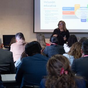 Innovación en el Cuidado, Salud Global y Proyección Profesional en Enfermería